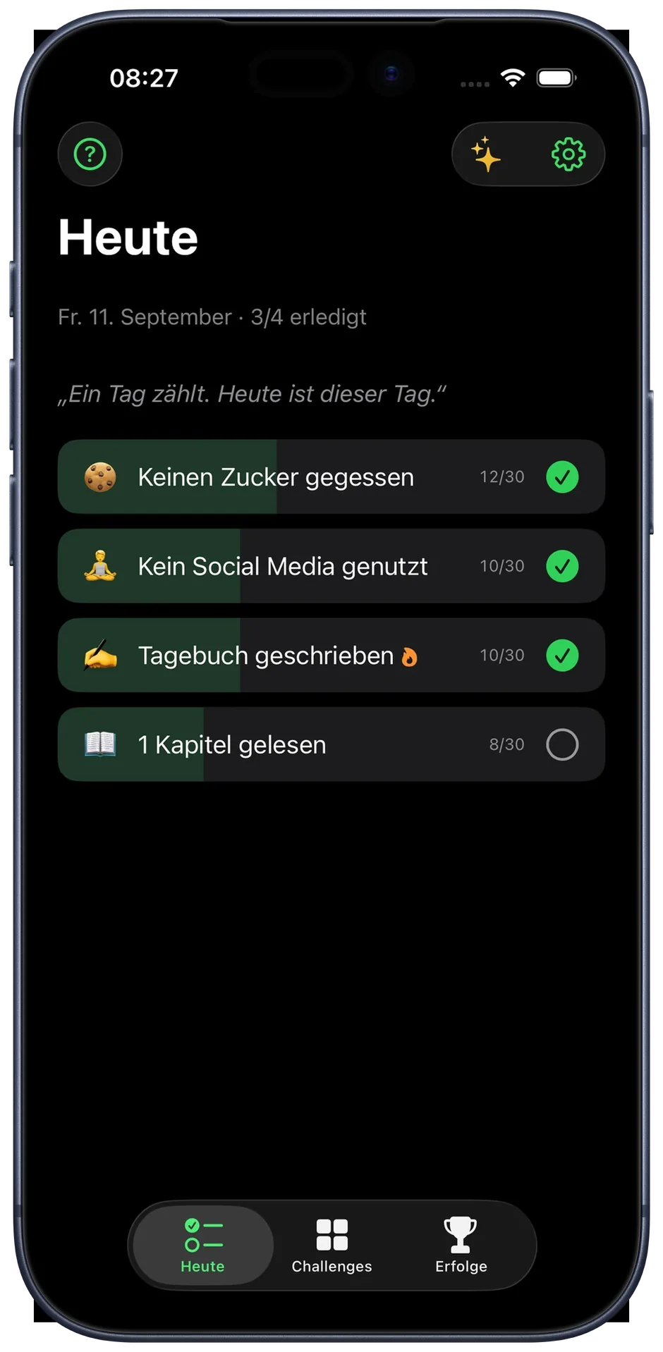 Heute-Ansicht von 12 Challenges im Dark Mode: vier Challenges, drei davon abgehakt